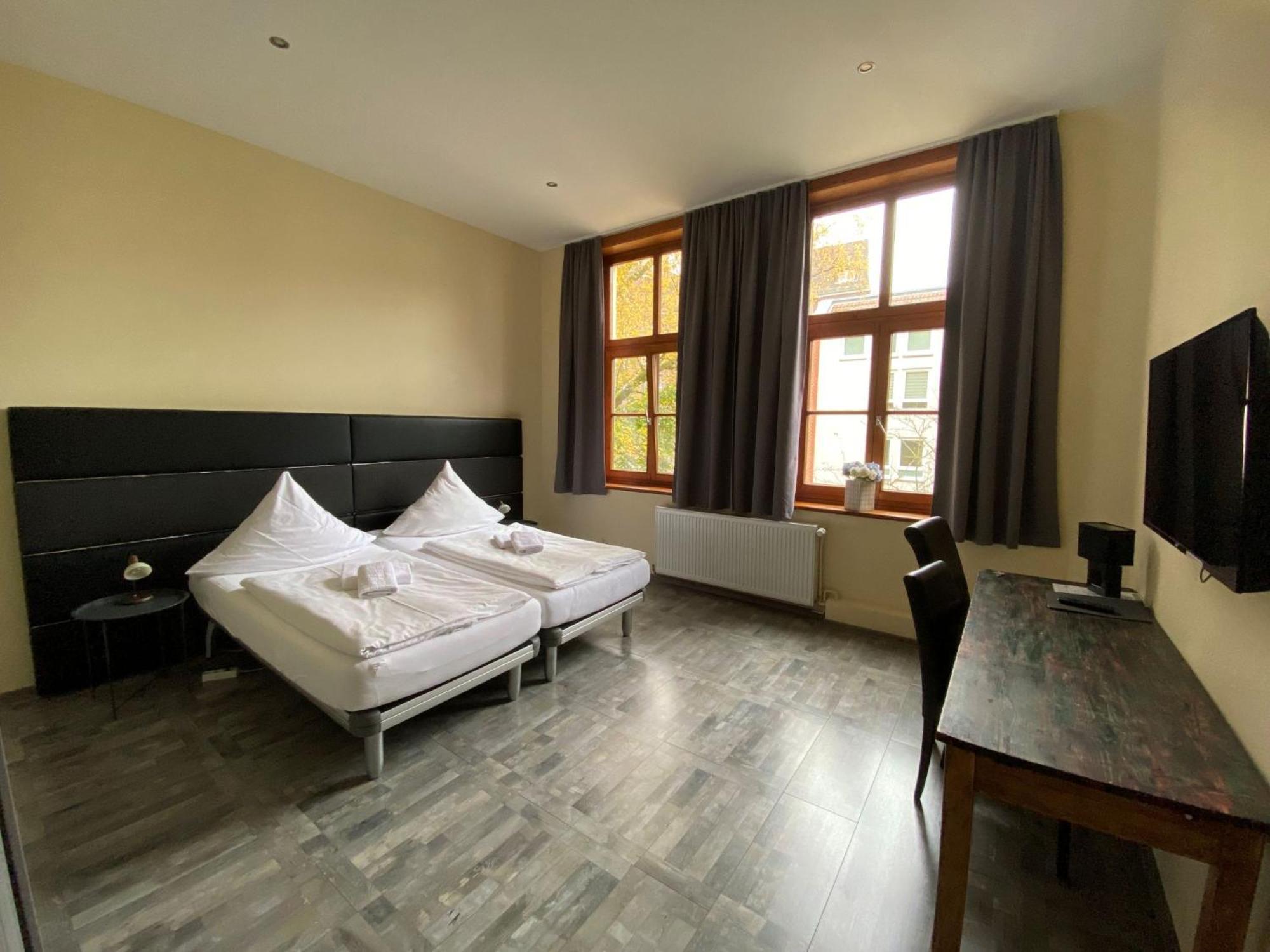 Avalon Bed & Breakfast Themen/- Nichtraucherhotel Hannover Exteriér fotografie